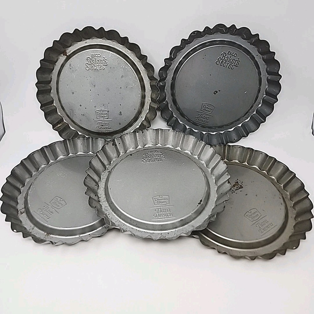 5 Vtg Ekco Baker's Secret Duncan Hines Tiara Dessert Fluted Tart Quiche Pans